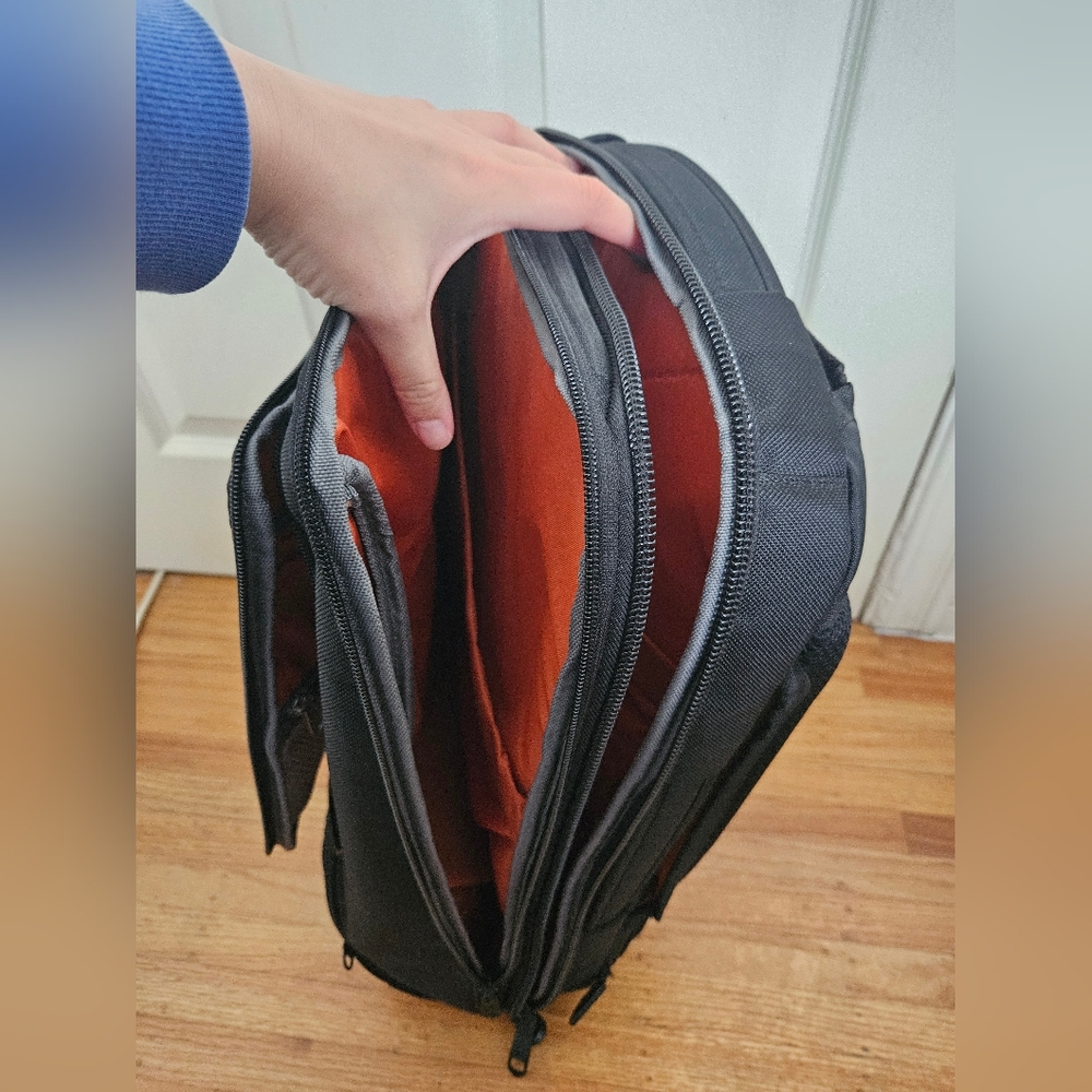 💫NEW eBags | Laptop Backpack - Picture 3 of 5